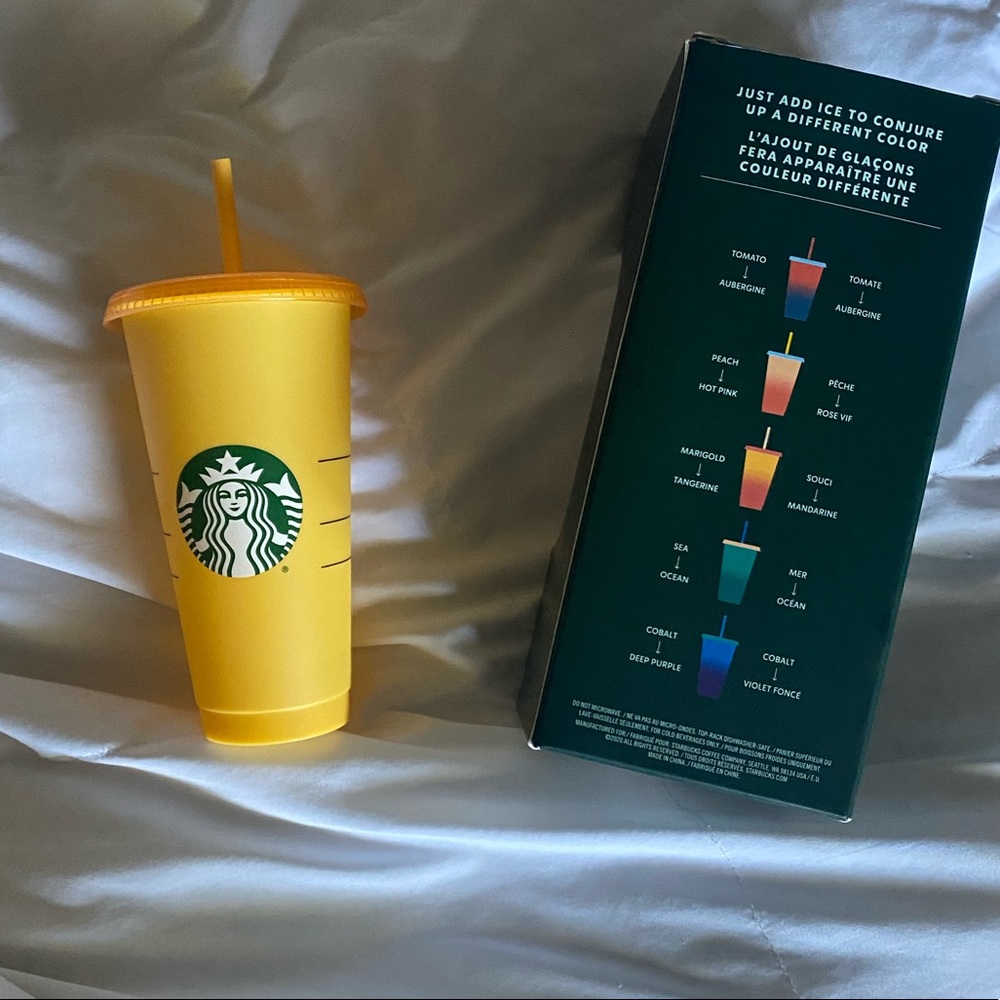 💛New Starbucks Color Changing Cups💛